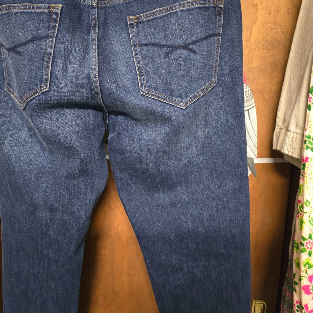 Women's GAP Sexy Boyfriend distressed Jeans size 31/12R - Picture 5 of 10